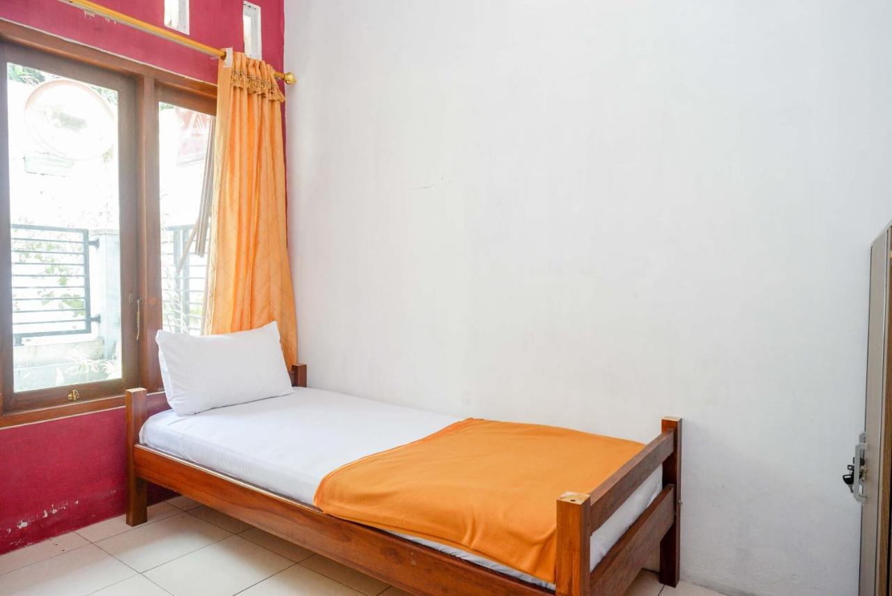 Koolkost Syariah Near Malioboro Area Hostel Yogyakarta Kültér fotó