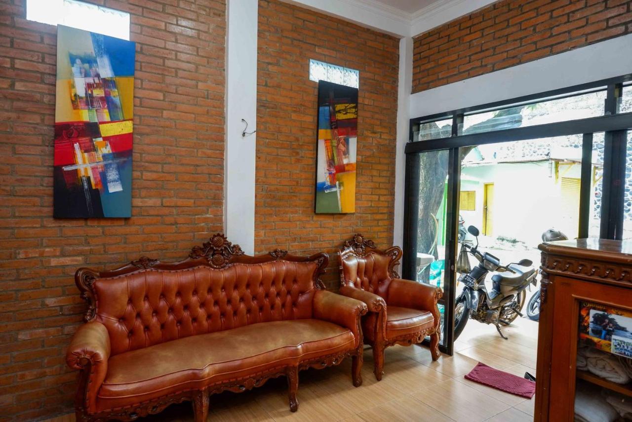 Koolkost Syariah Near Malioboro Area Hostel Yogyakarta Kültér fotó